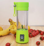 Grab-and-Go Smoothies: Rechargeable Mini Blender/Juicer
