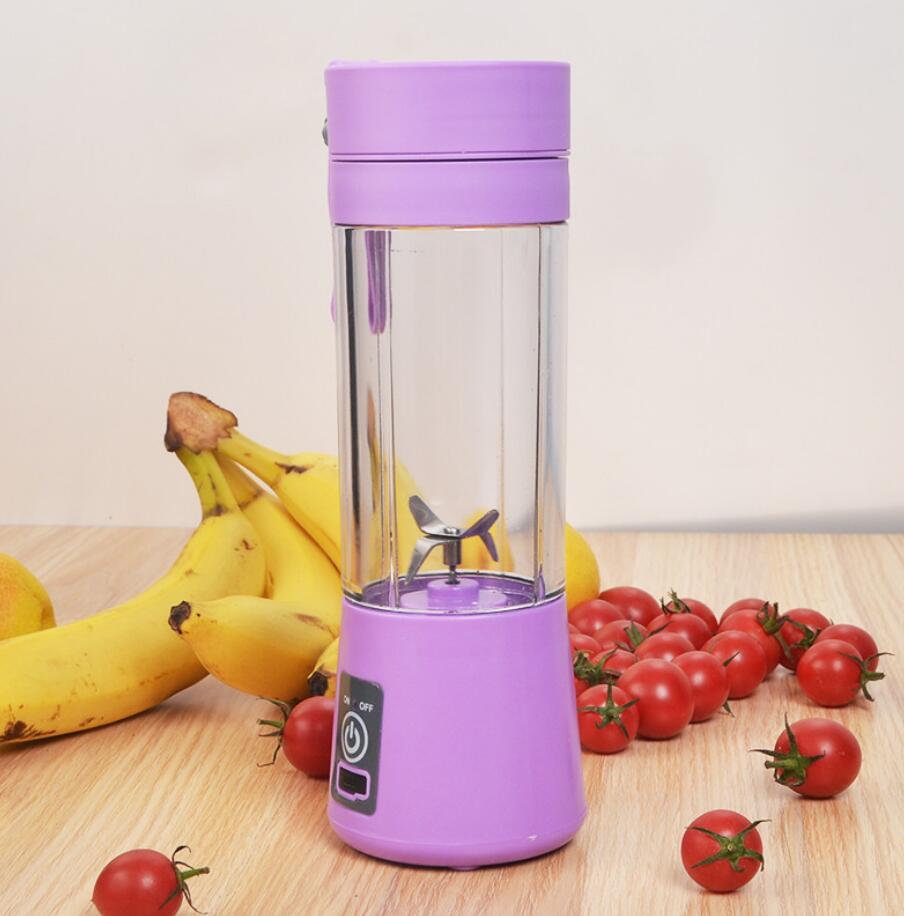 Grab-and-Go Smoothies: Rechargeable Mini Blender/Juicer